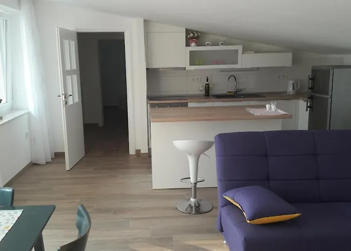 Modern Loft With Big Terrace - Sea View Διαμέρισμα *